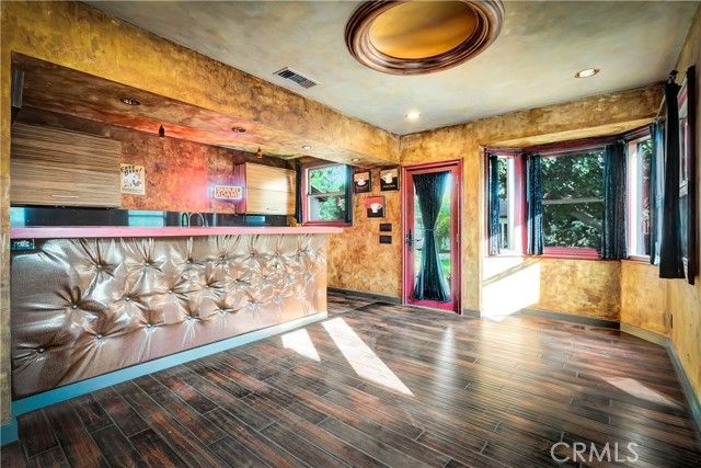 6268 Norwich Avenue, Van Nuys (los Angeles), CA 91411