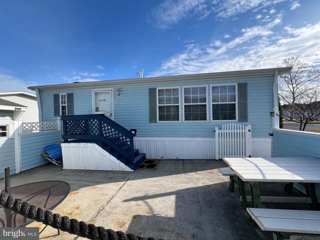 12033 ASSATEAGUE WAY, Berlin, MD 21811