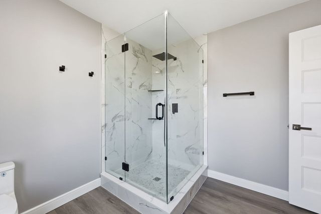 287 Whitney Ave, Holyoke, MA 01040