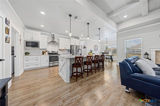 203 Slippery Elm Drive, Nolanville, TX 76559