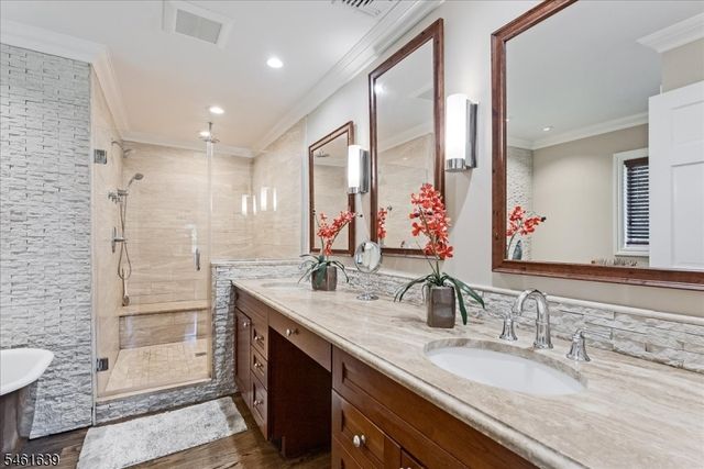 34 W Grover St, Mount Olive Twp., NJ 07836