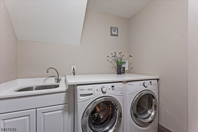 34 W Grover St, Mount Olive Twp., NJ 07836