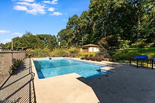 34 W Grover St, Mount Olive Twp., NJ 07836