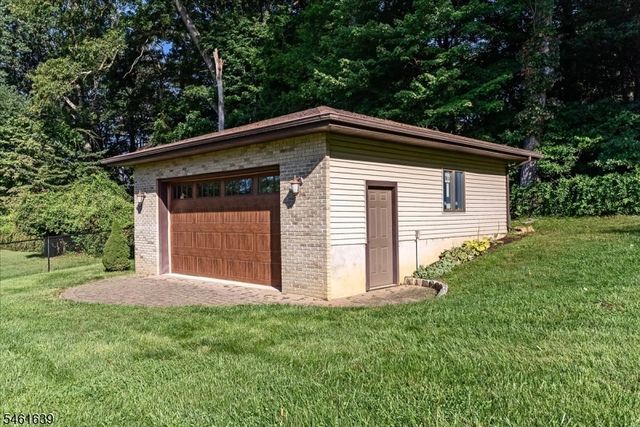 34 W Grover St, Mount Olive Twp., NJ 07836