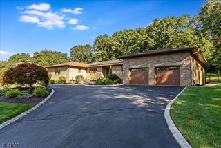 34 W Grover St, Mount Olive Twp., NJ 07836