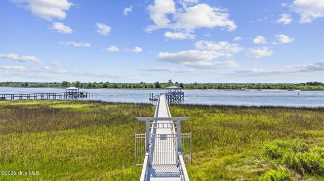 915 Shoreline Drive W 112, Sunset Beach, NC 28468