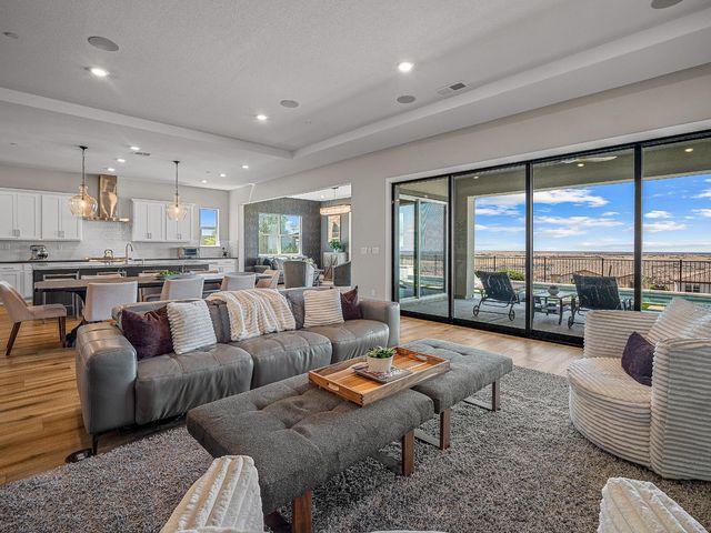 14893 Rustic Ridge Cir, Folsom, CA 95630
