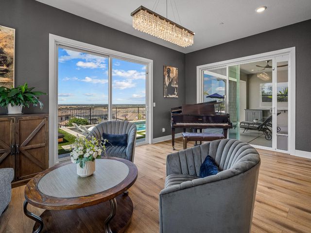 14893 Rustic Ridge Cir, Folsom, CA 95630