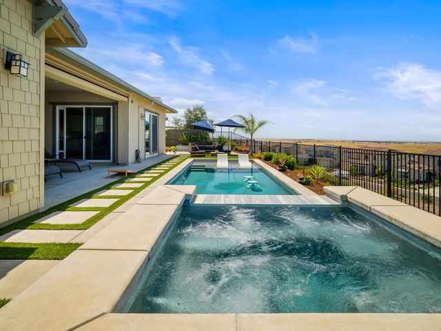 14893 Rustic Ridge Cir, Folsom, CA 95630