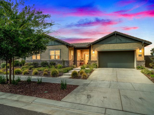 14893 Rustic Ridge Cir, Folsom, CA 95630