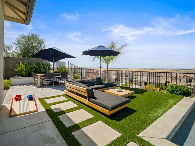 14893 Rustic Ridge Cir, Folsom, CA 95630