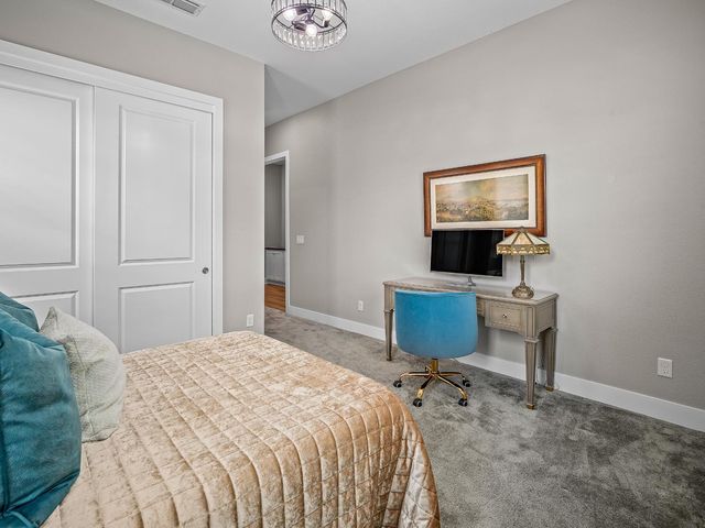 14893 Rustic Ridge Cir, Folsom, CA 95630
