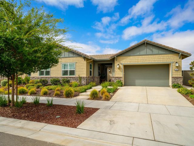 14893 Rustic Ridge Cir, Folsom, CA 95630