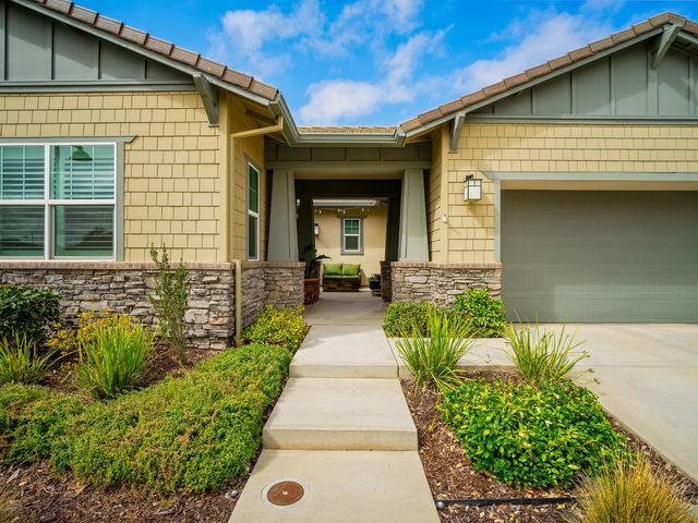 14893 Rustic Ridge Cir, Folsom, CA 95630
