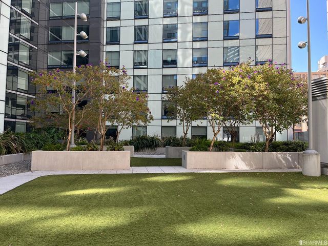 1400 Mission Street 701, San Francisco, CA 94103