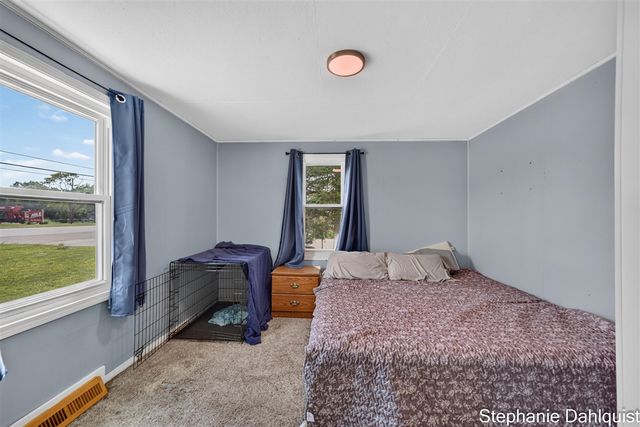 4622 E Apple Avenue, Muskegon, MI 49442