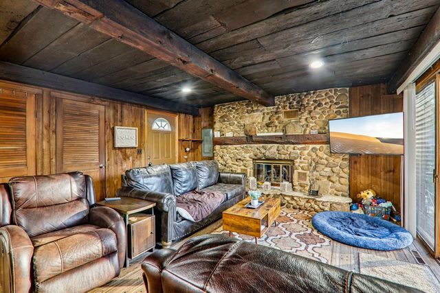 18637 W Karen LANE, Gurnee, IL 60031