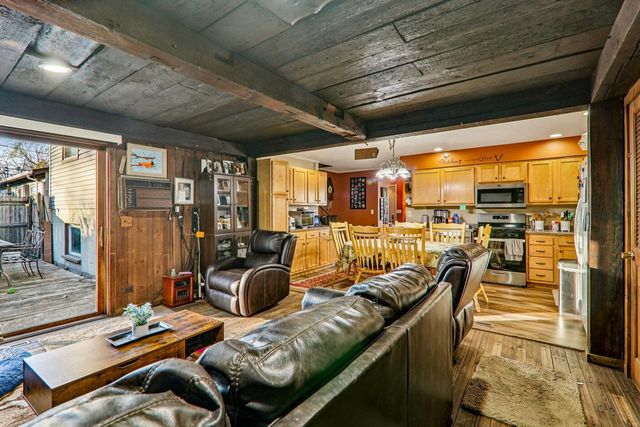 18637 W Karen LANE, Gurnee, IL 60031