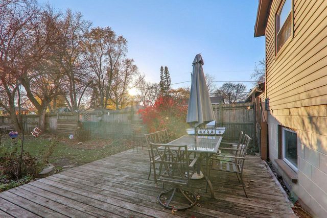 18637 W Karen LANE, Gurnee, IL 60031