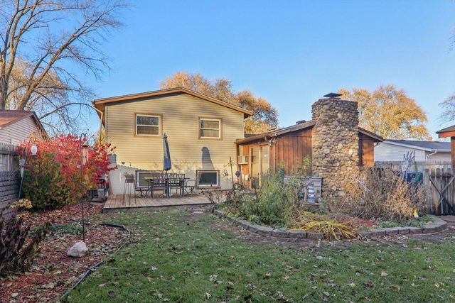 18637 W Karen LANE, Gurnee, IL 60031