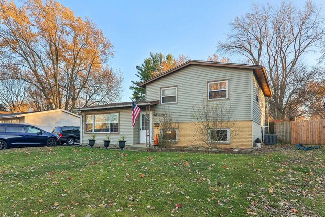 18637 W Karen LANE, Gurnee, IL 60031