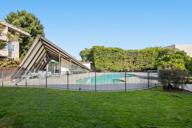 200 Elm Street 102, San Mateo, CA 94401