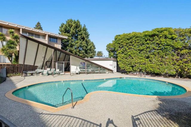 200 Elm Street 102, San Mateo, CA 94401