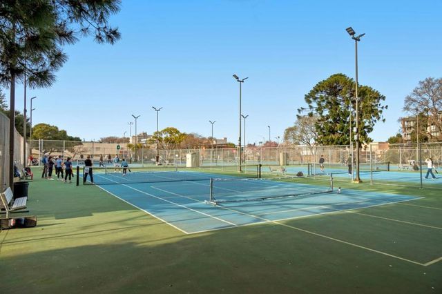 200 Elm Street 102, San Mateo, CA 94401