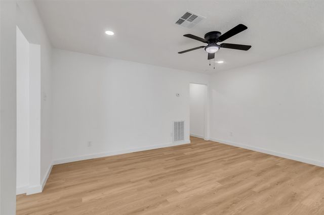 12123 Murr Way, Houston, TX 77048
