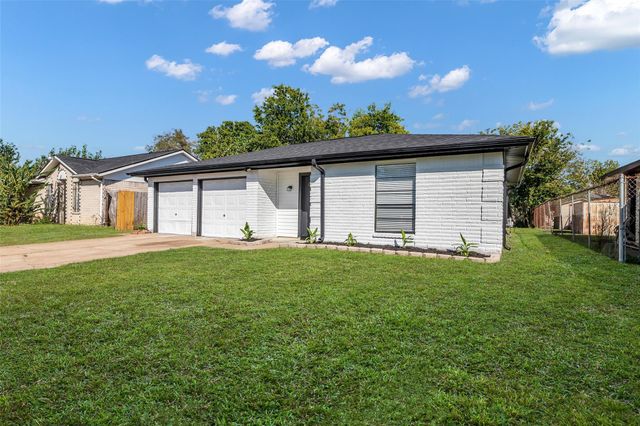 12123 Murr Way, Houston, TX 77048