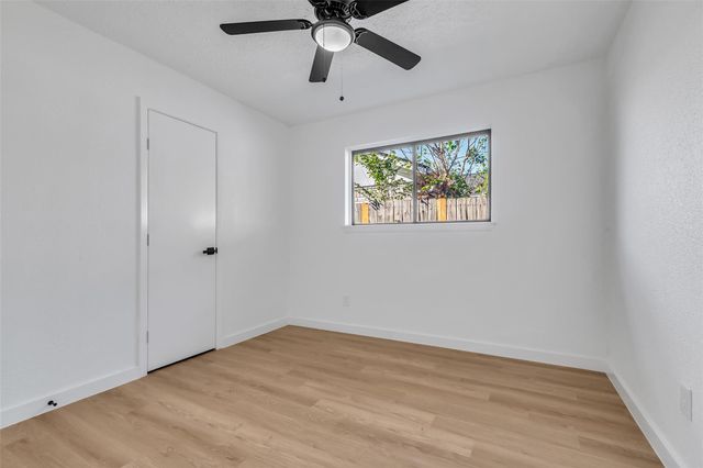 12123 Murr Way, Houston, TX 77048