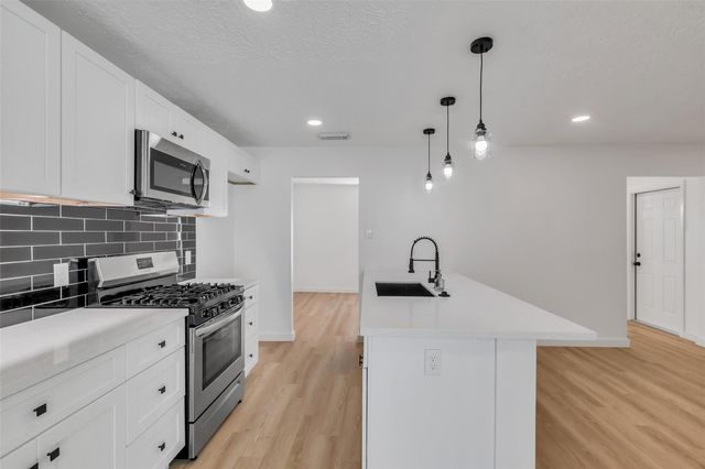 12123 Murr Way, Houston, TX 77048