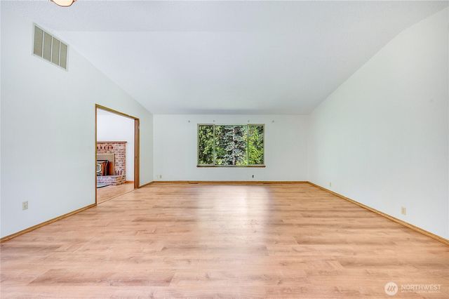 568 SE Oak Road, Port Orchard, WA 98367