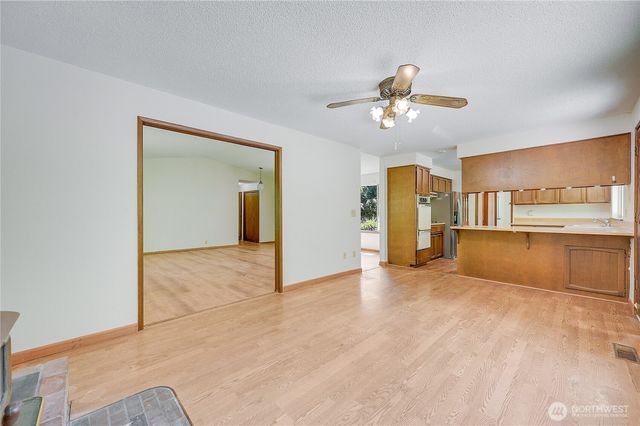 568 SE Oak Road, Port Orchard, WA 98367