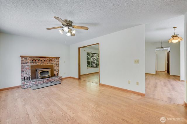 568 SE Oak Road, Port Orchard, WA 98367