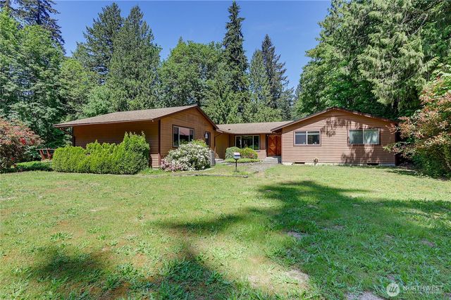 568 SE Oak Road, Port Orchard, WA 98367