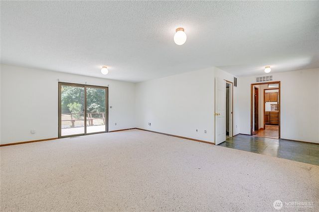 568 SE Oak Road, Port Orchard, WA 98367