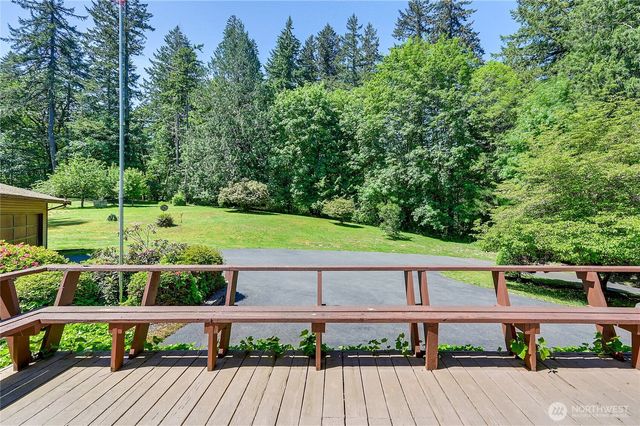 568 SE Oak Road, Port Orchard, WA 98367