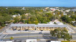 706 W DIXIE AVENUE, Leesburg, FL 34748
