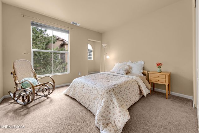 9050 Double R Boulevard APT 825, Reno, NV 89521