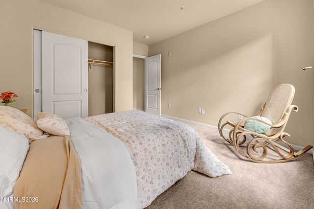 9050 Double R Boulevard APT 825, Reno, NV 89521