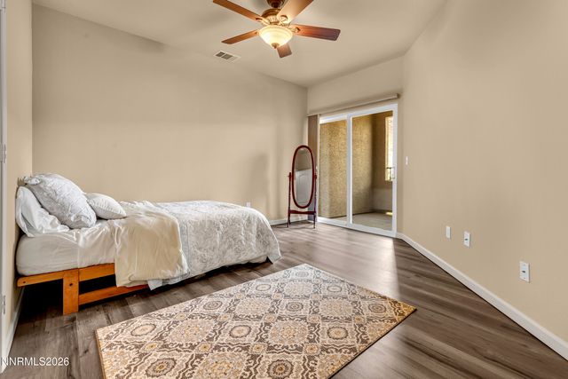 9050 Double R Boulevard APT 825, Reno, NV 89521
