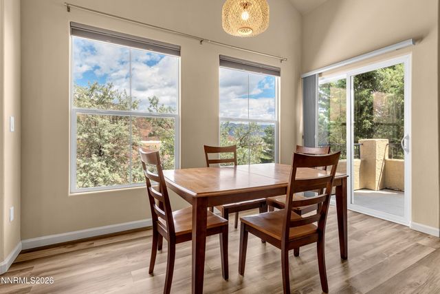 9050 Double R Boulevard APT 825, Reno, NV 89521