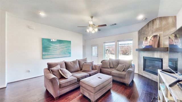 1636 Pike Drive, Forney, TX 75126