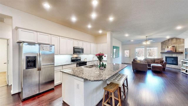 1636 Pike Drive, Forney, TX 75126