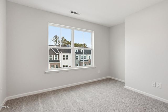 395 Chesapeake Commons Street 122, Garner, NC 27529