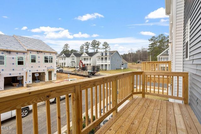 395 Chesapeake Commons Street 122, Garner, NC 27529