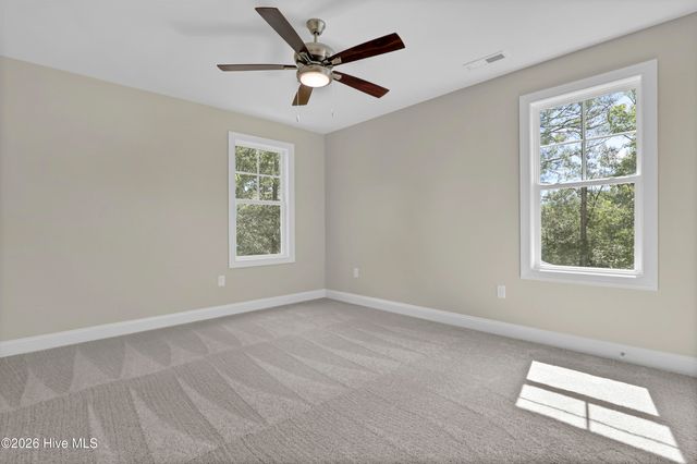 126 Penquin Place, Hampstead, NC 28443