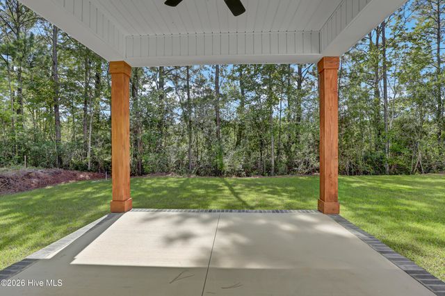126 Penquin Place, Hampstead, NC 28443