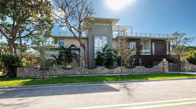 2100 S Miami Ave, Miami, FL 33129